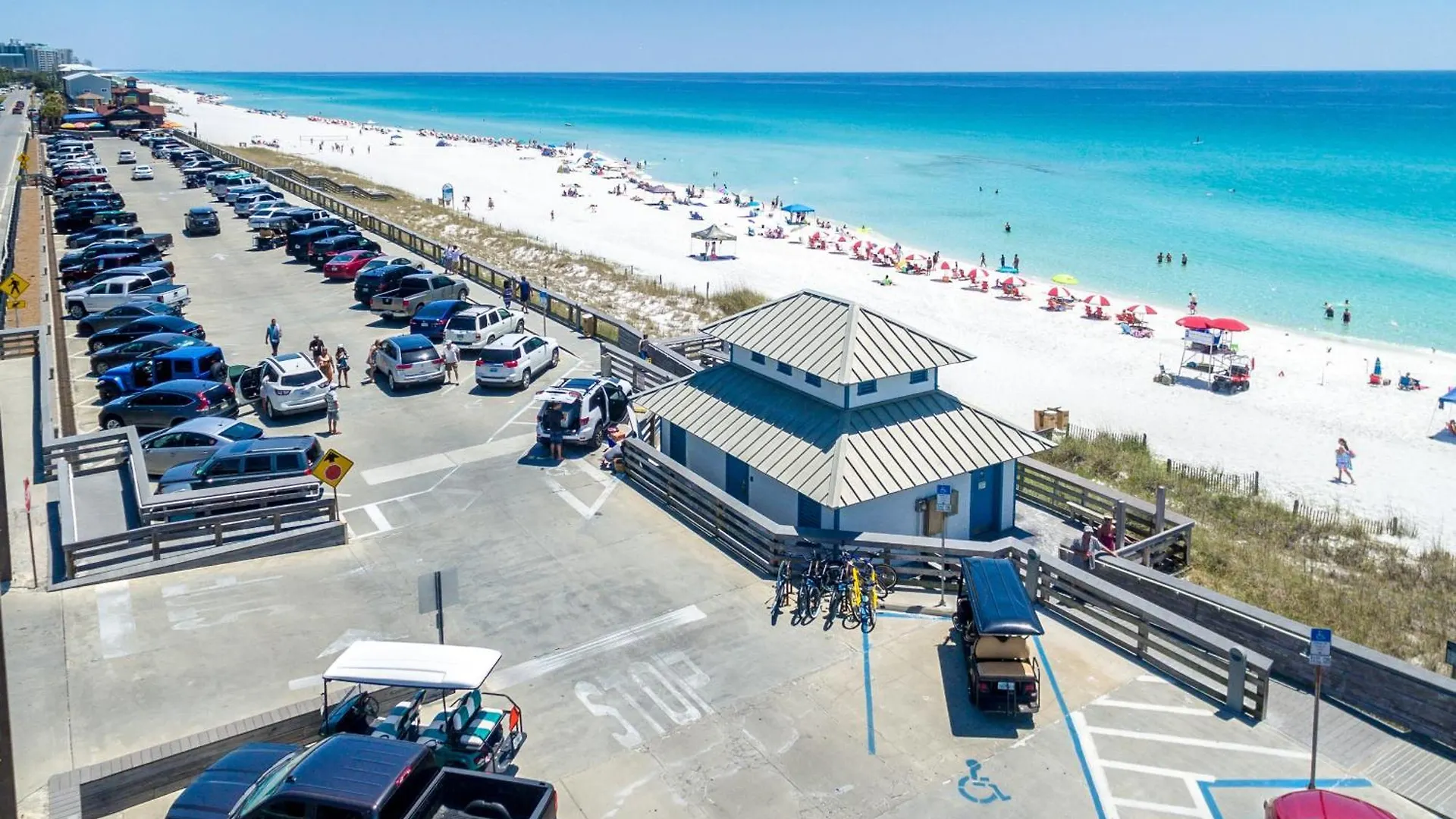 Sandpiper Cove 1082- By Holiday Isle Properties Destin