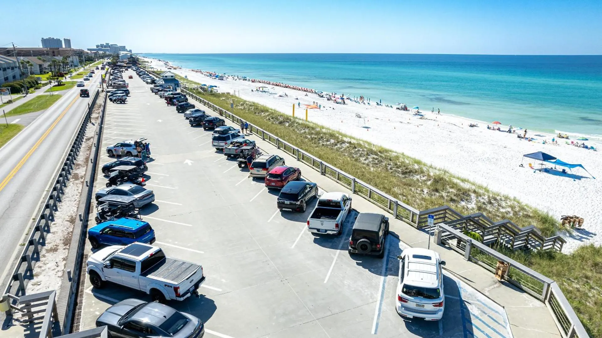 Sandpiper Cove 1082- By Holiday Isle Properties Destin