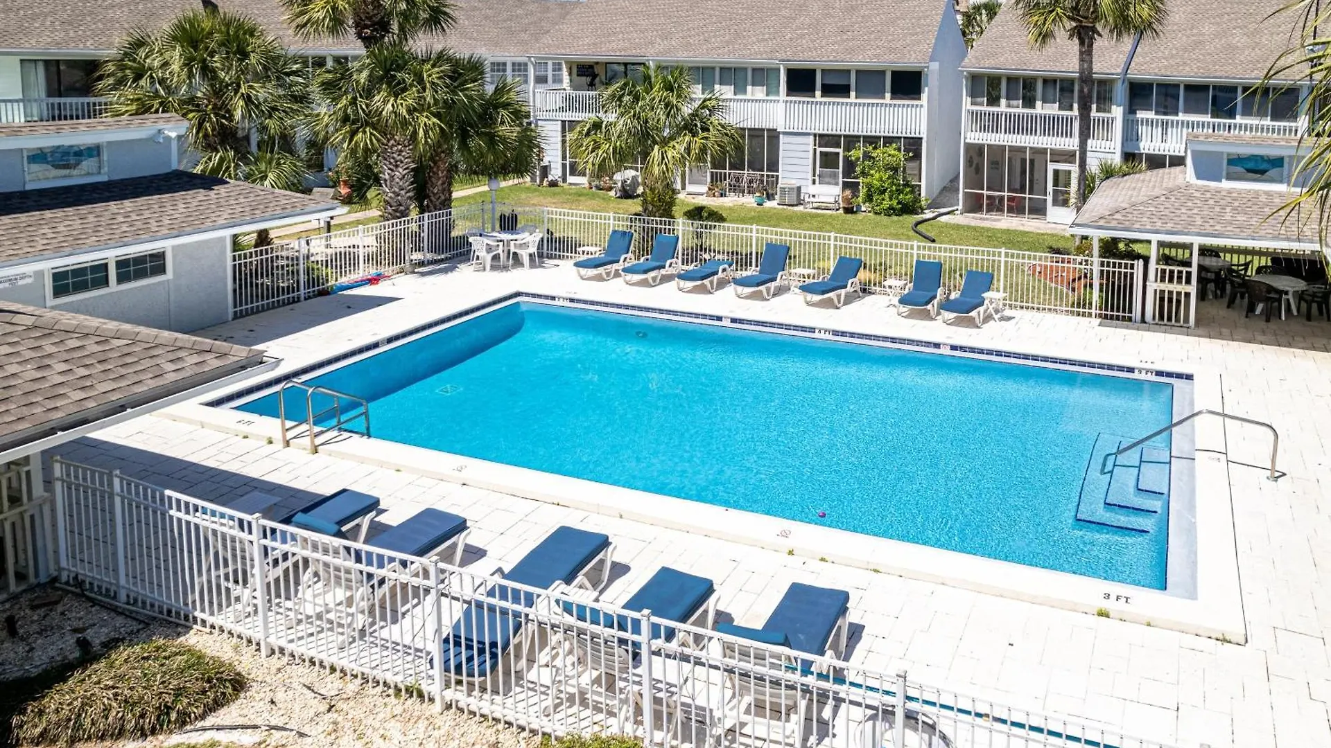 Apartment Sandpiper Cove 1082- By Holiday Isle Properties Destin